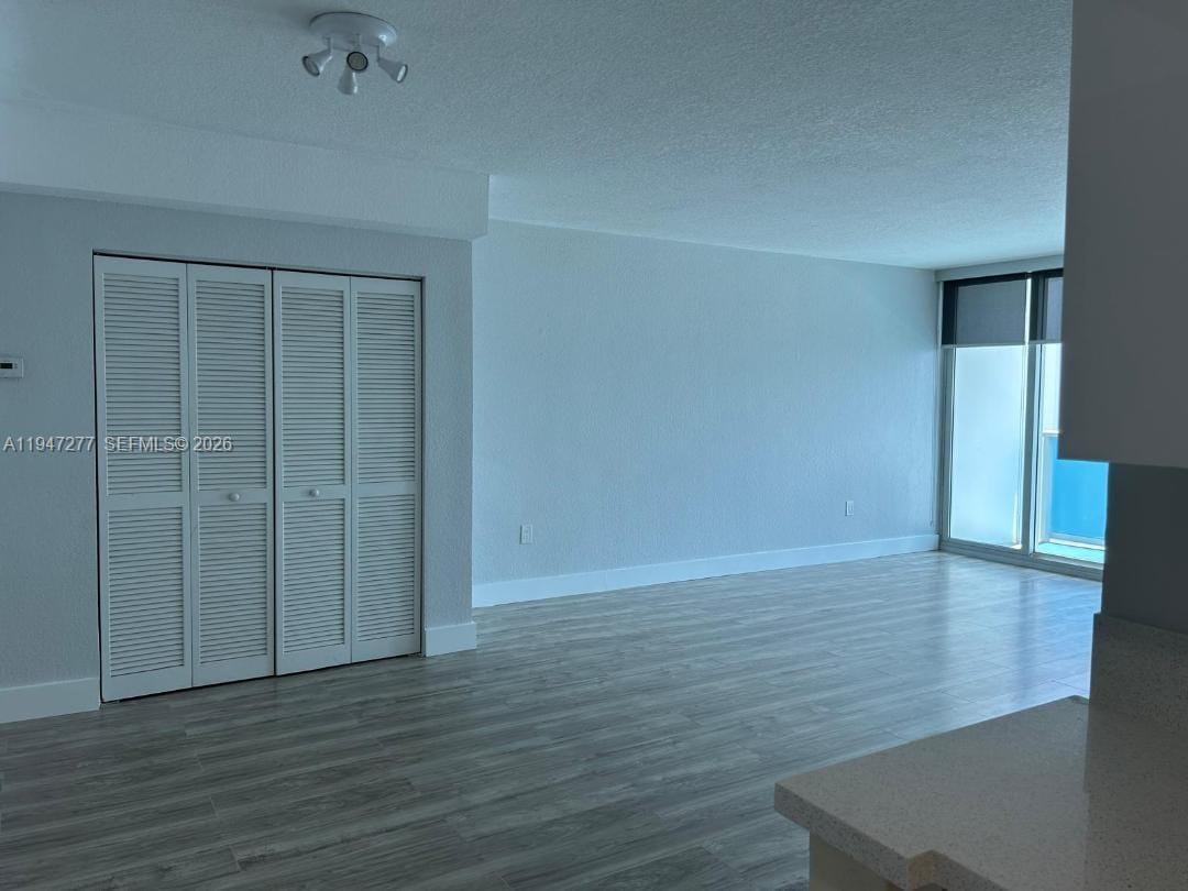7501 E Treasure Drive 5R, North Bay Village, FL 33141 photo 7