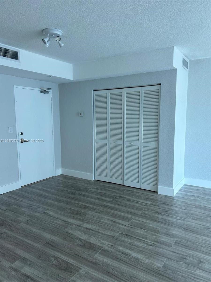 7501 E Treasure Drive 5R, North Bay Village, FL 33141 photo 10