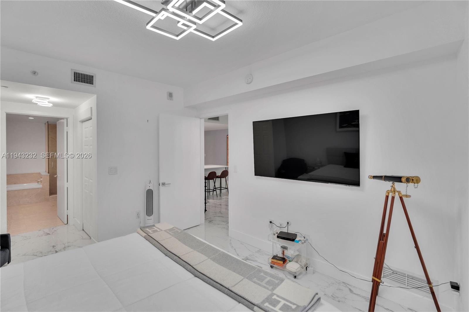 488 NE 18th Street 1708, Miami, FL 33132 photo 15