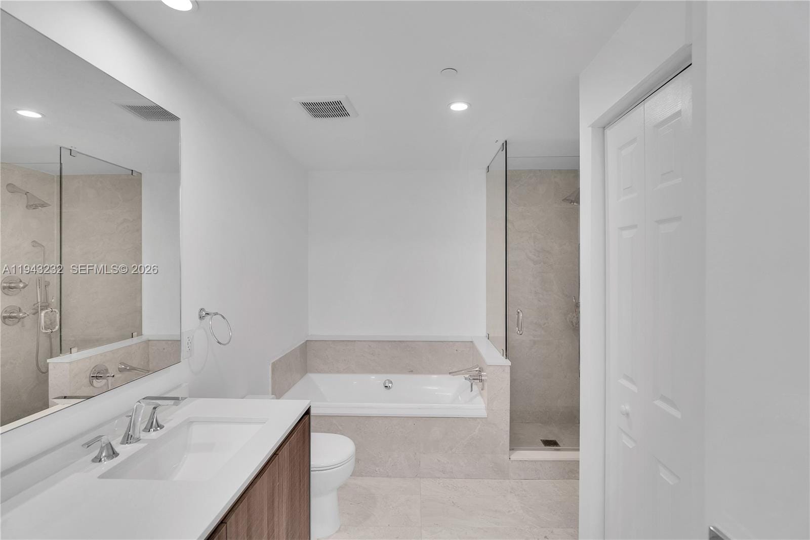 488 NE 18th Street 1708, Miami, FL 33132 photo 22