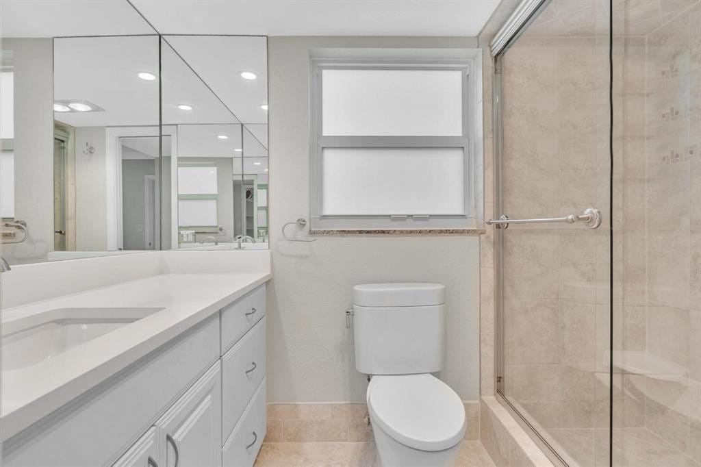 3800 Oaks Clubhouse Drive 201, Pompano Beach, FL 33069 photo 15