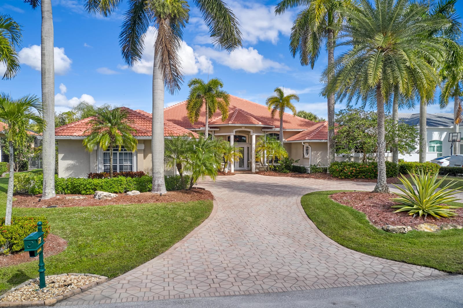 8444 Ironhorse Court, West Palm Beach, FL 33412 photo 5