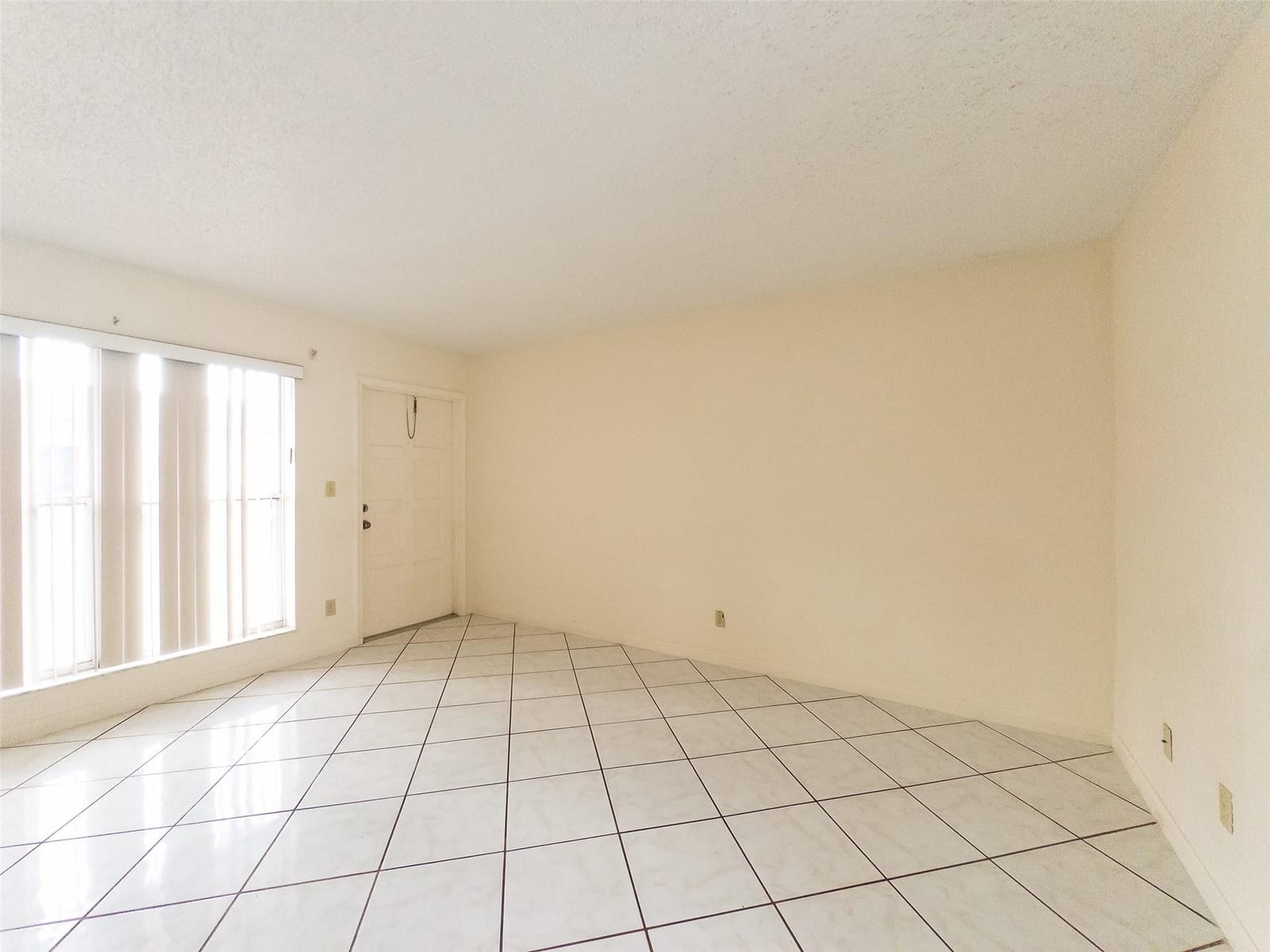 5870 NW 16th Place — photo 3