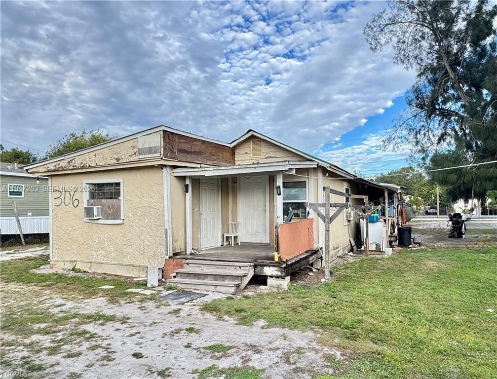 306 SE 13th Street, FL 34142, Ave Maria