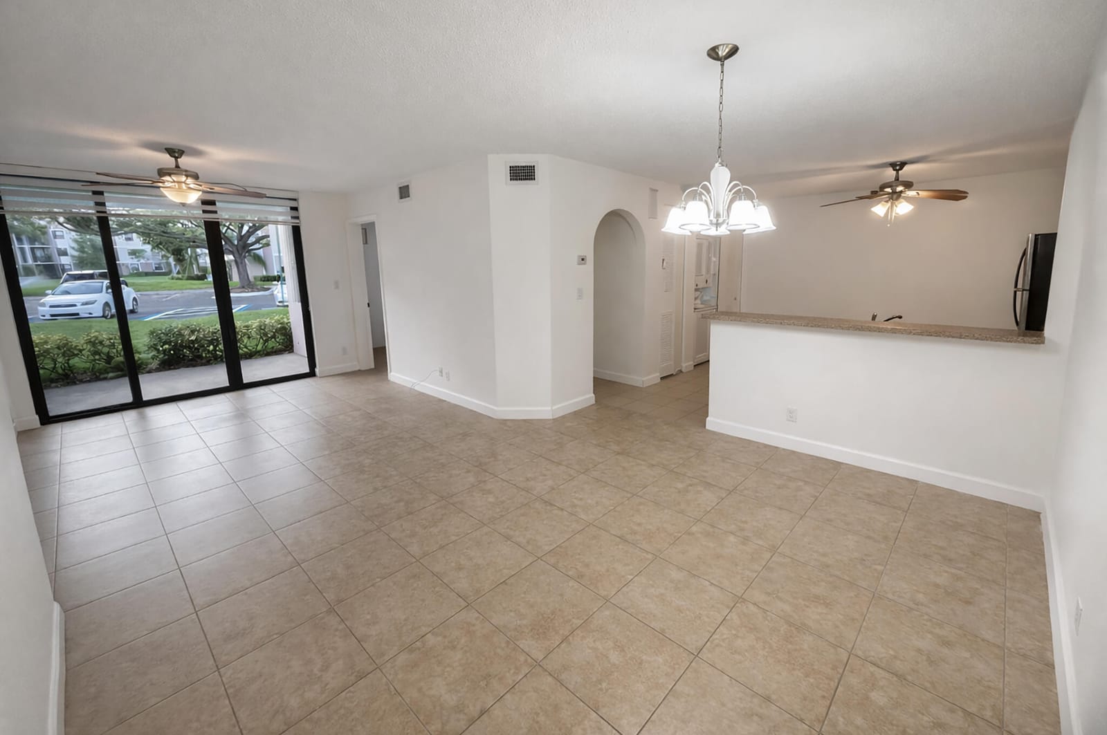 10115 W Sunrise Boulevard 104, Plantation, FL 33322 photo 2