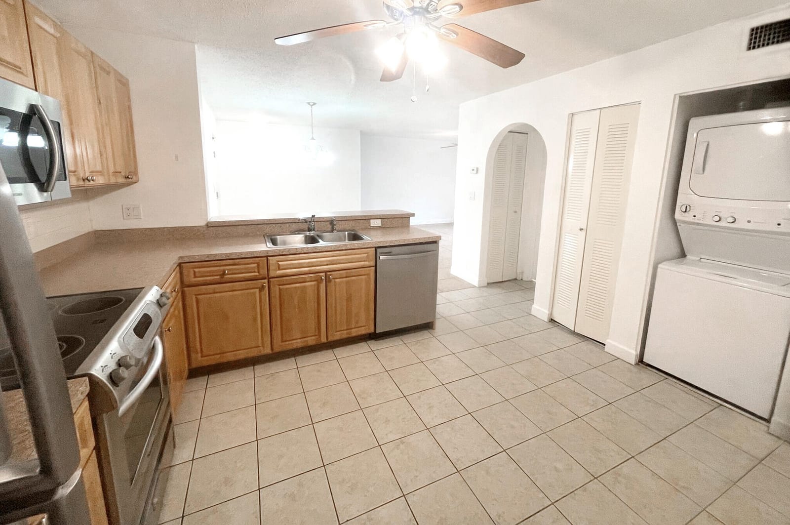 10115 W Sunrise Boulevard 104, Plantation, FL 33322 photo 14