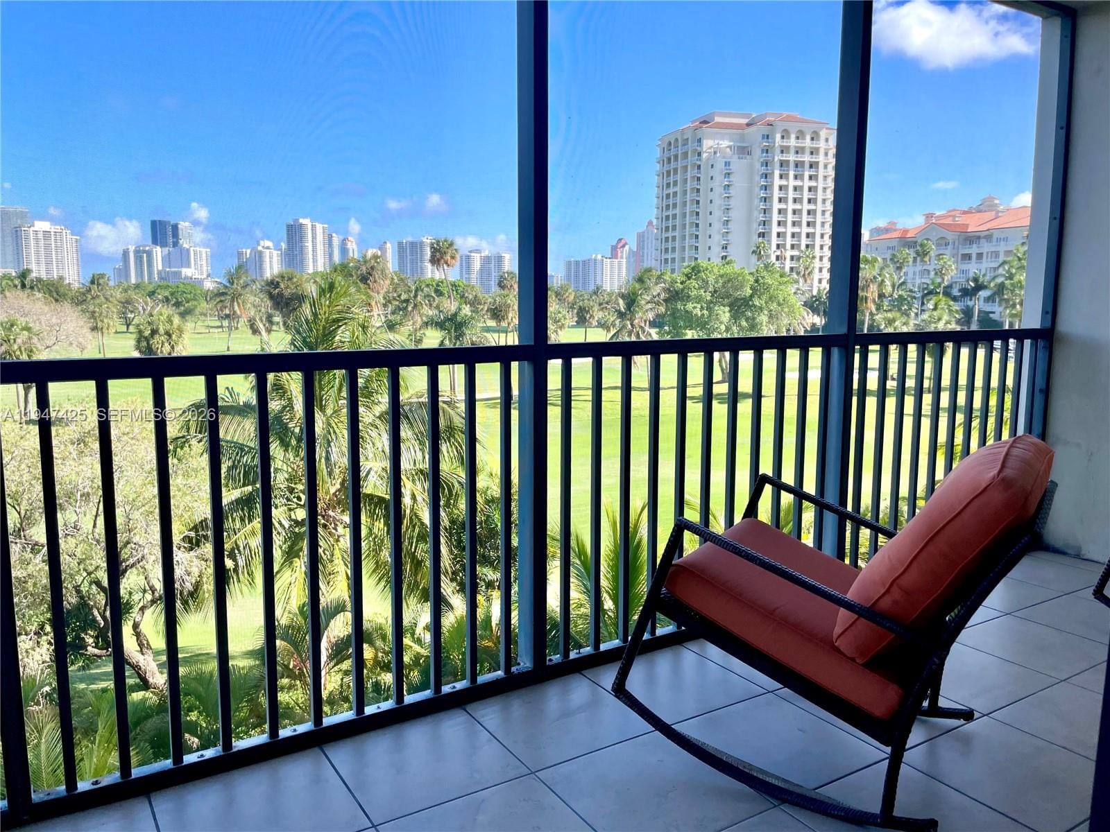 20335 W Country Club Drive 405, Aventura, FL 33180 photo 18
