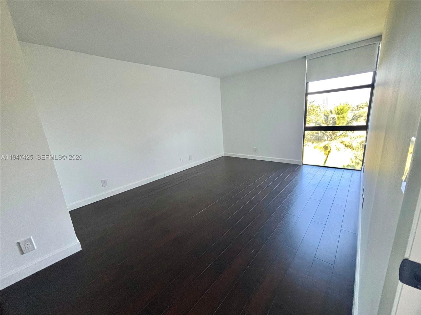 20335 W Country Club Drive 405, Aventura, FL 33180 photo 19