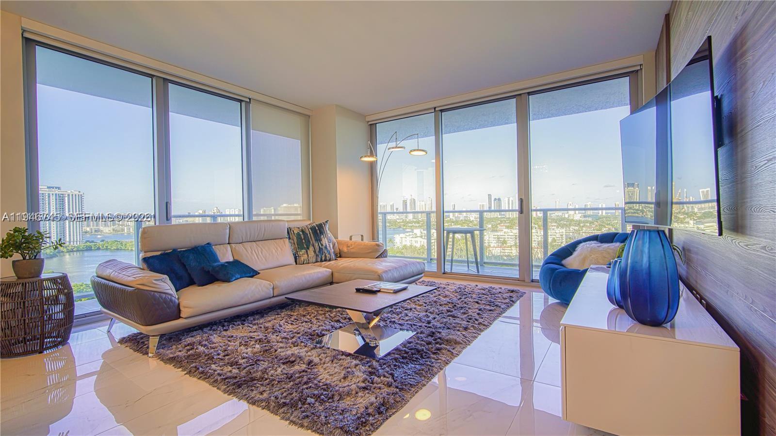16385 Biscayne Boulevard 1415, North Miami Beach, FL 33160, North Miami Beach