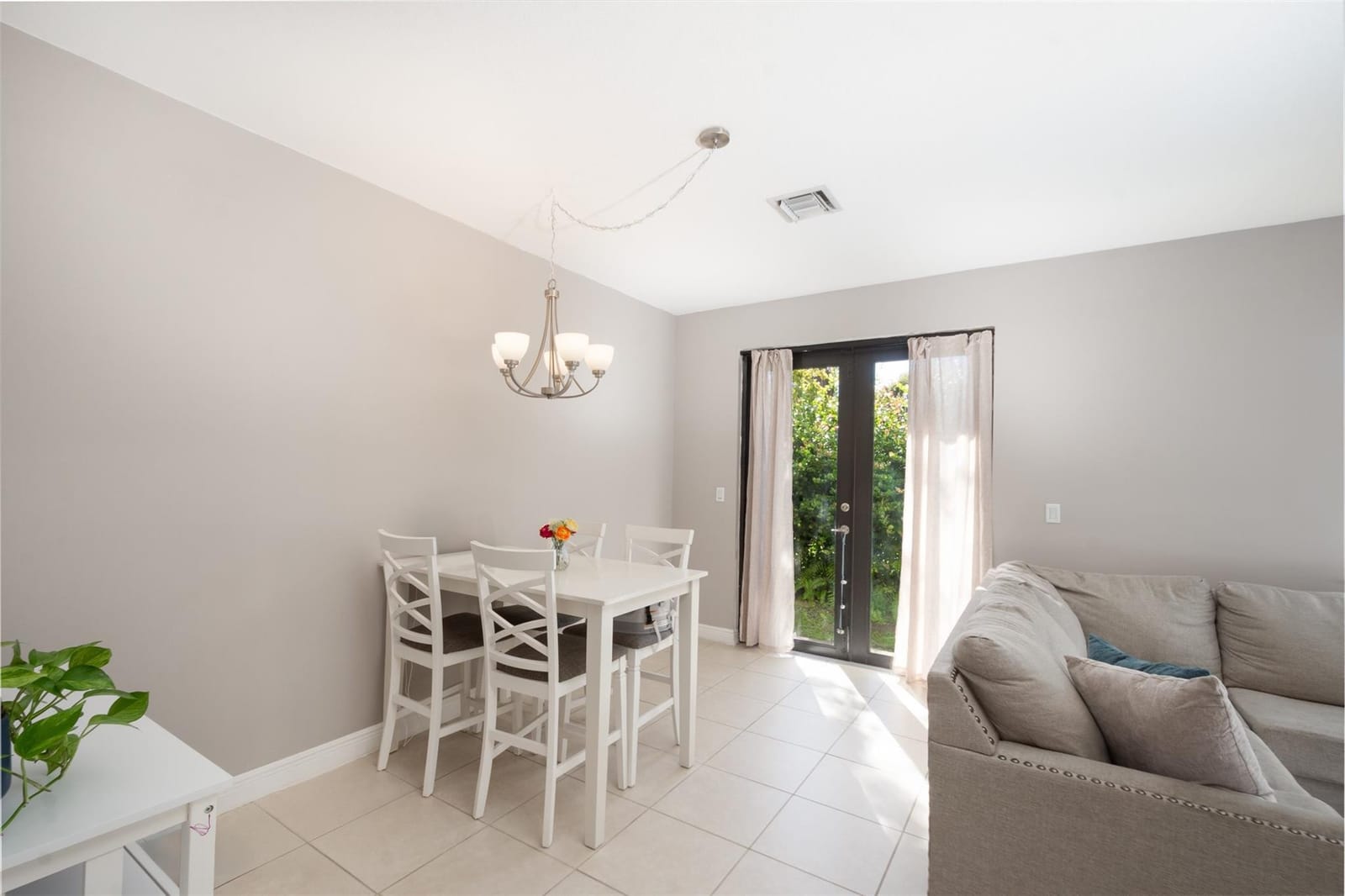 1638 SW 33rd Court, Fort Lauderdale, FL 33315