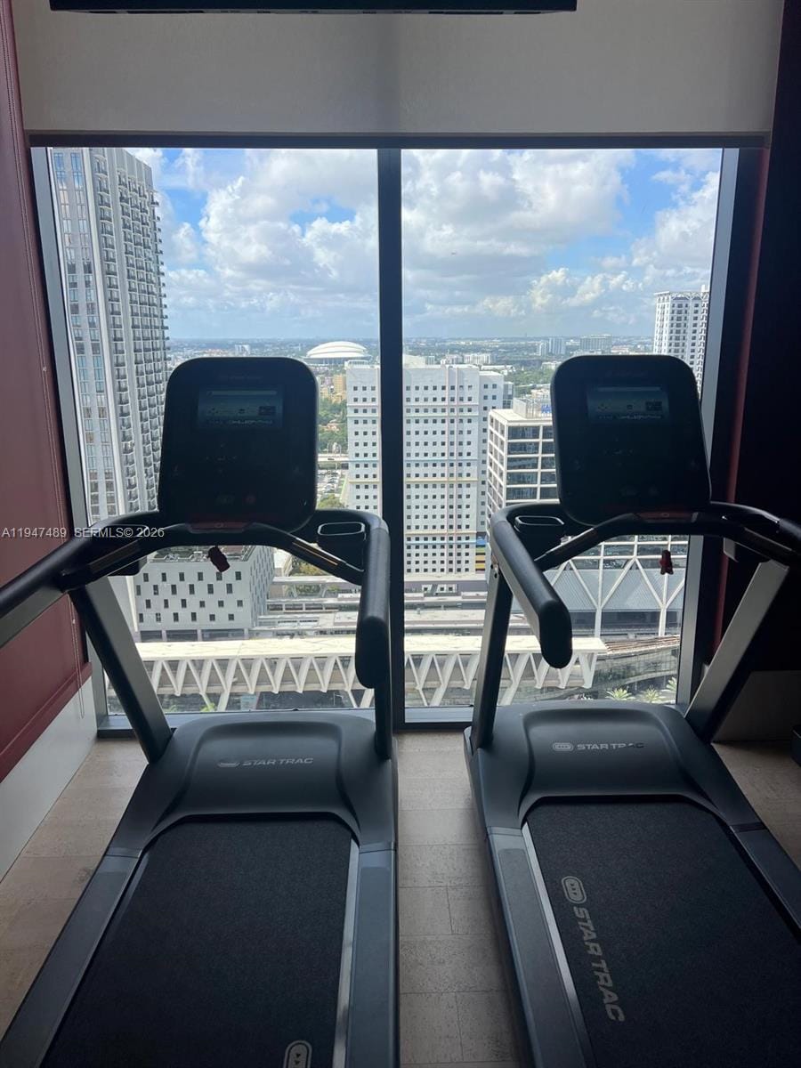 11 NE 6 Street 814, Miami, FL 33132 photo 26