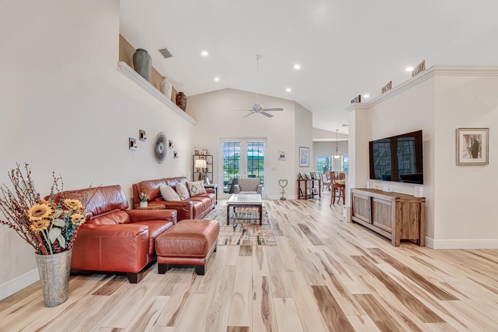 8240 Grand Messina Circle — photo 6