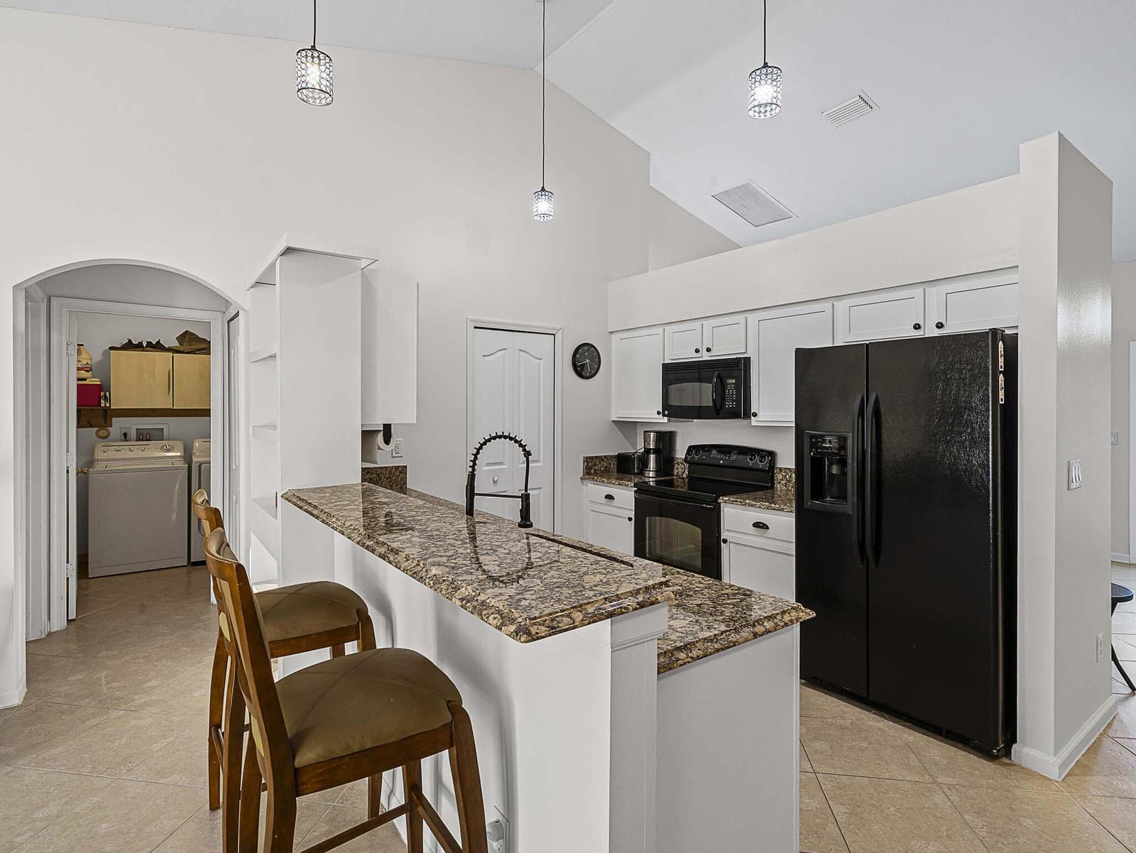 982 SW Worcester Lane, Port St. Lucie, FL 34953 photo 17