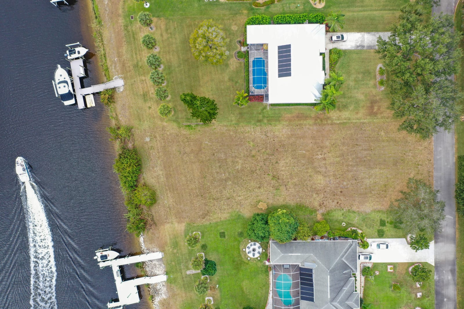 2606 SW River Shore Drive — photo 12