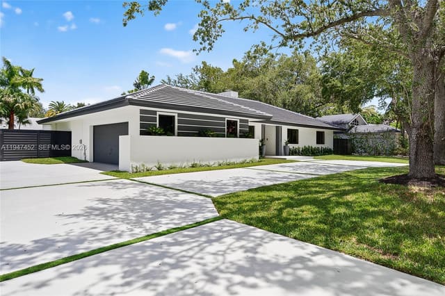 7865 SW 183rd Terrace, sold in Cape Cutler Estates, Palmetto Bay, FL
