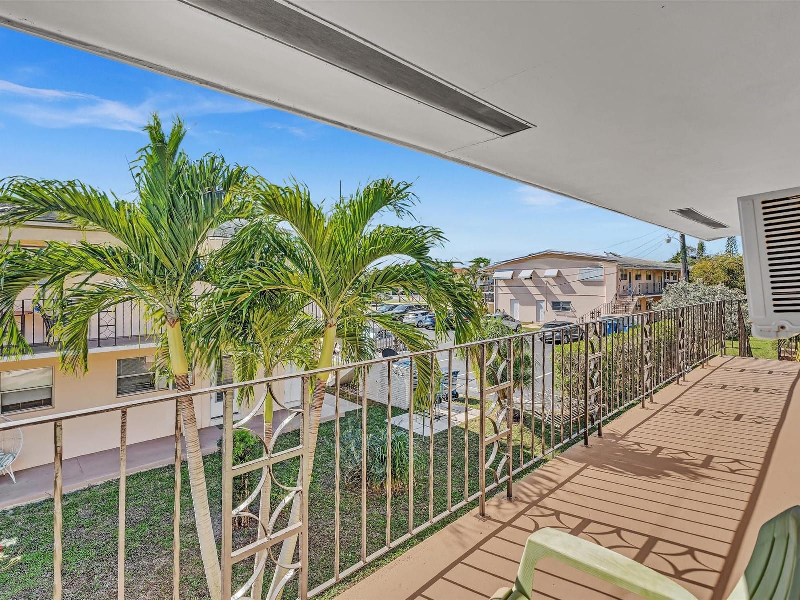 2124 NE 56th Court 209, Fort Lauderdale, FL 33308 photo 19