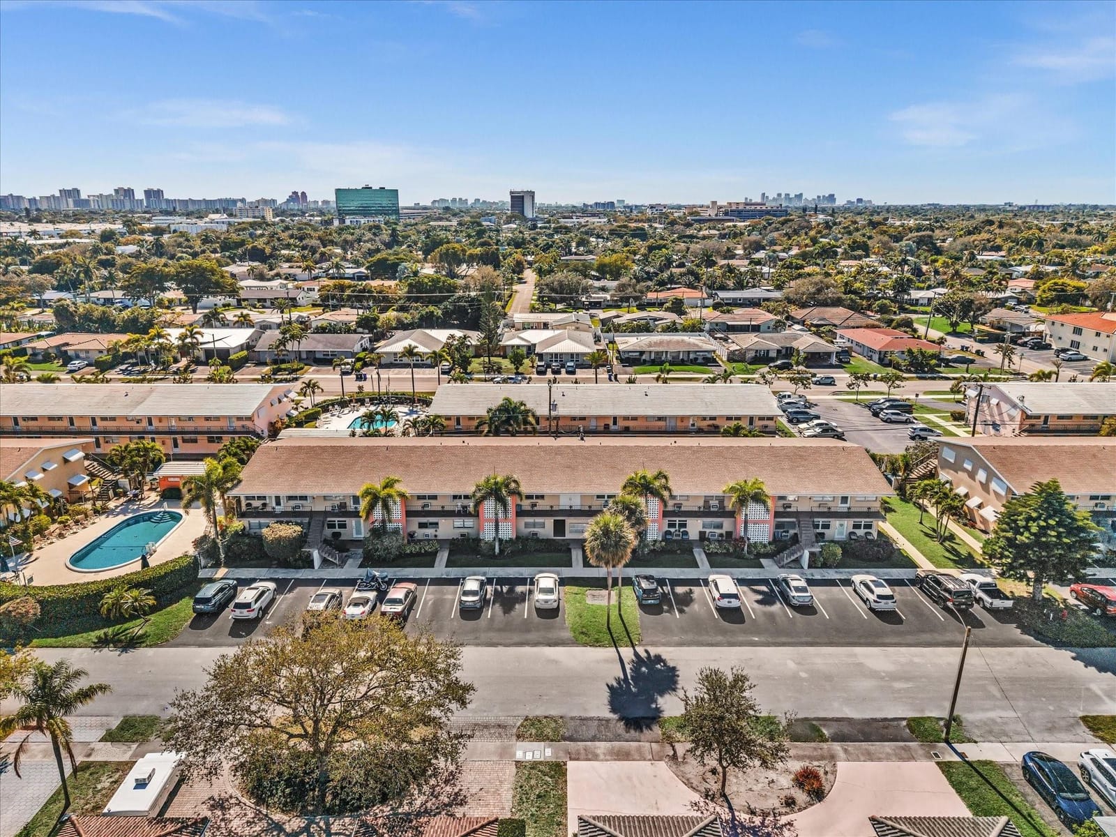2124 NE 56th Court 209, Fort Lauderdale, FL 33308 photo 22