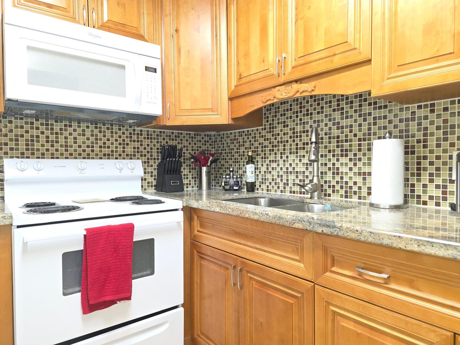 204 Kent L L — photo 3
