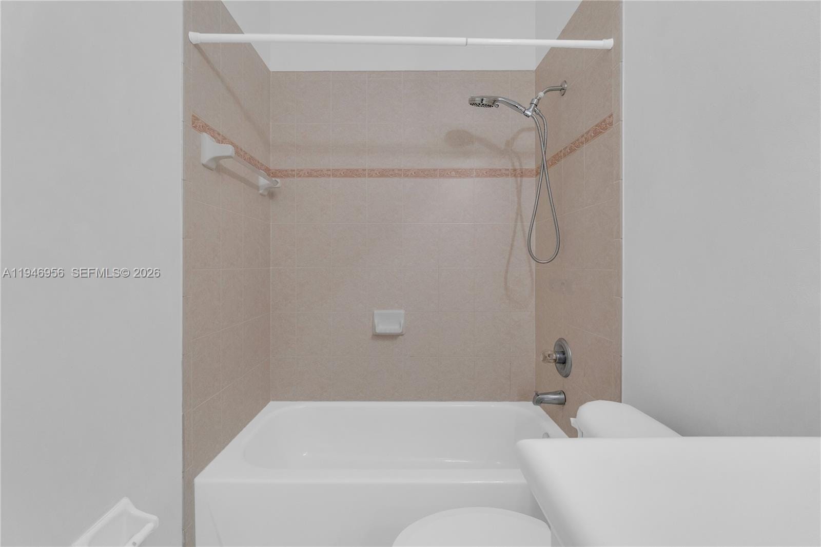 5400 NW 107th Avenue 401, Doral, FL 33178 photo 27