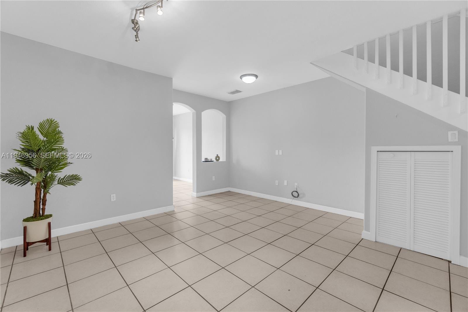 5400 NW 107th Avenue 401, Doral, FL 33178 photo 7
