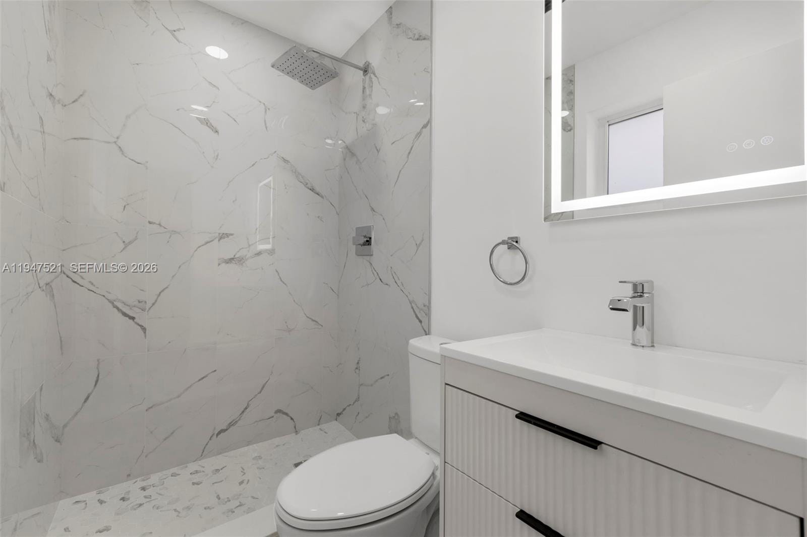 1011 NE 196th Street, Miami, FL 33179 photo 14