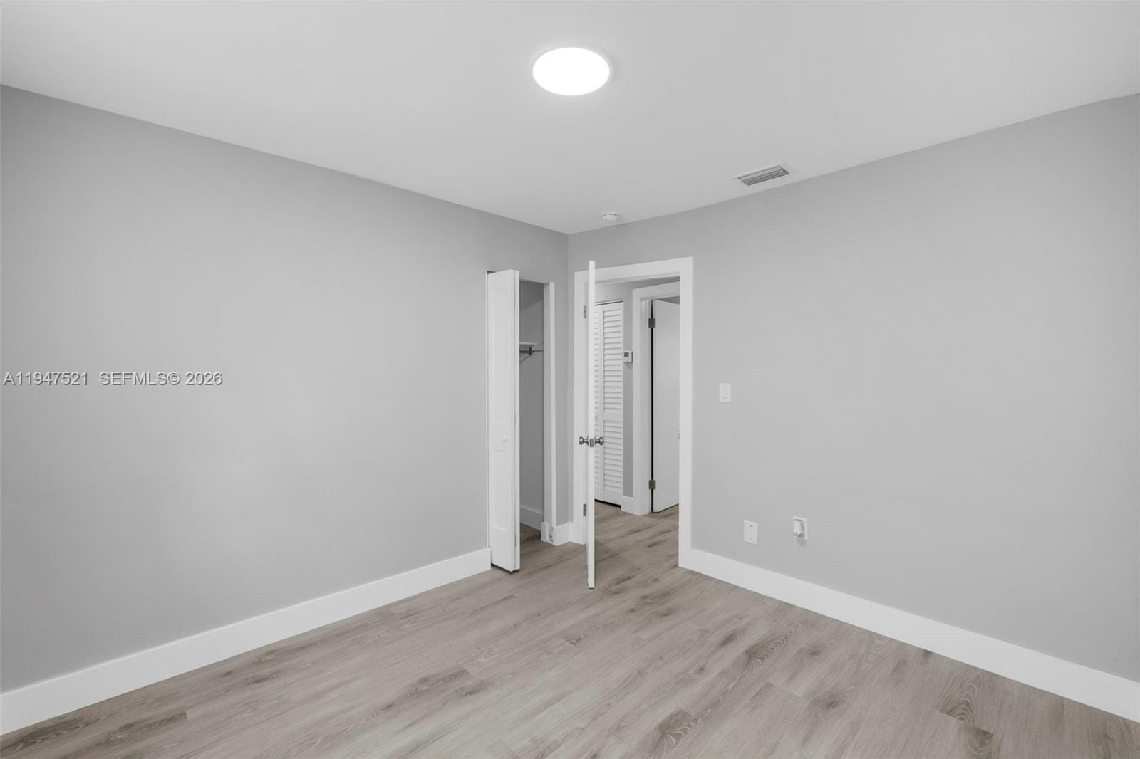 1011 NE 196th Street, Miami, FL 33179 photo 20