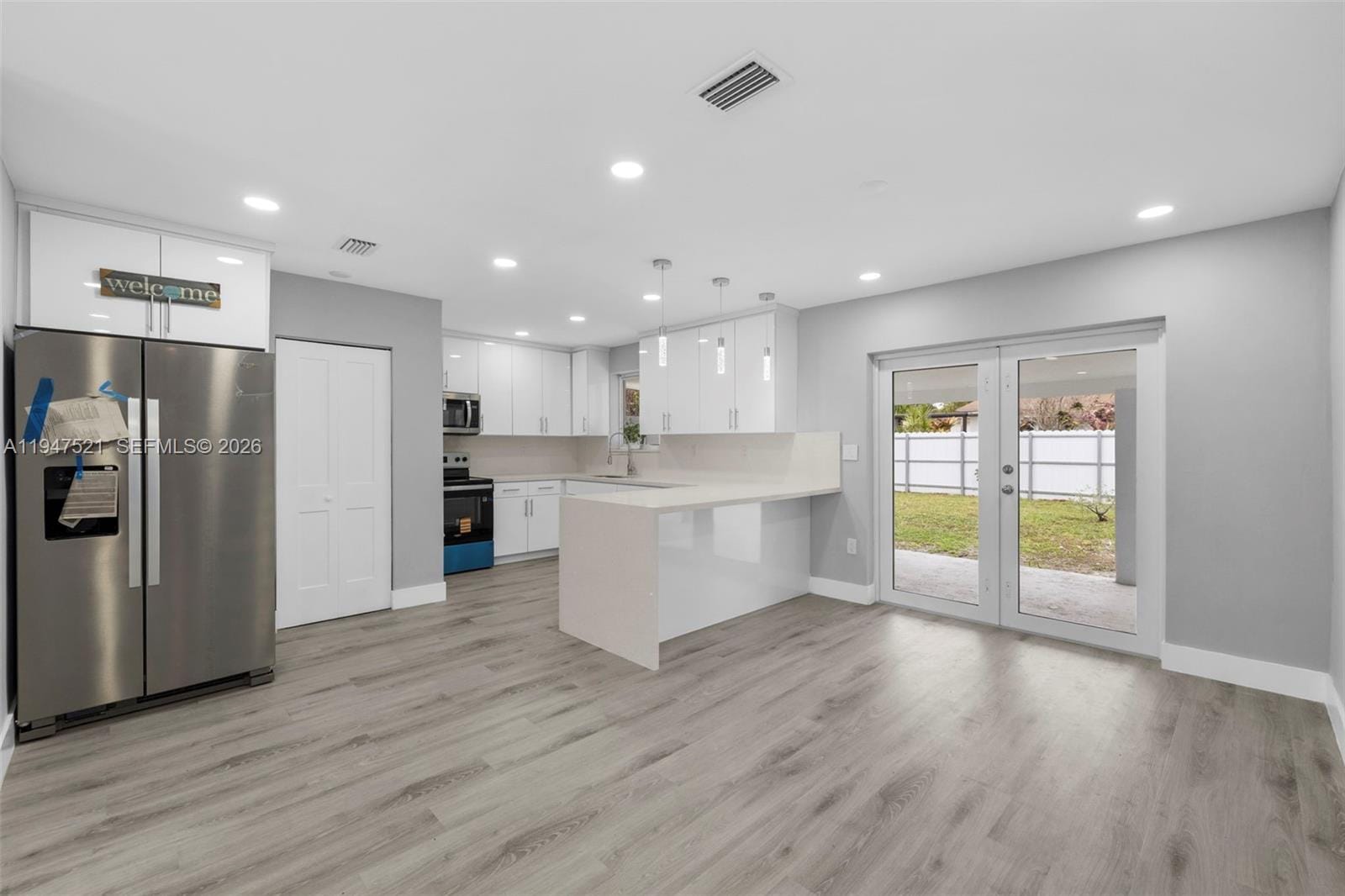 1011 NE 196th Street, Miami, FL 33179 photo 5