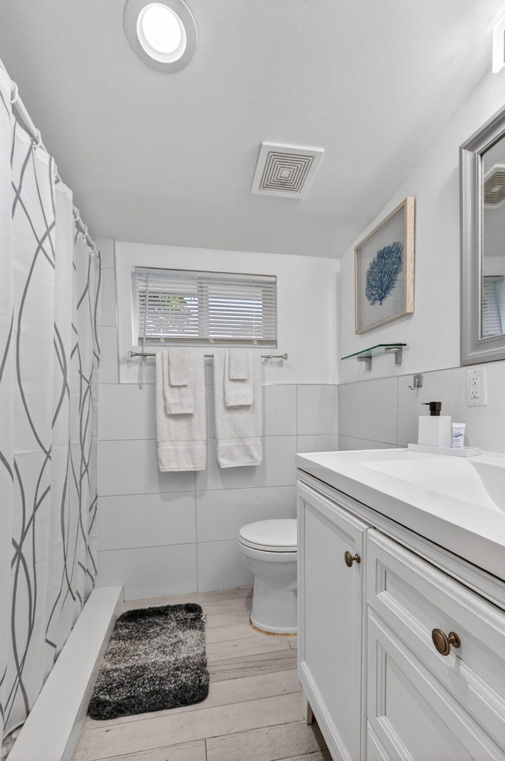 698 NE 36th Street, Oakland Park, FL 33334 photo 12