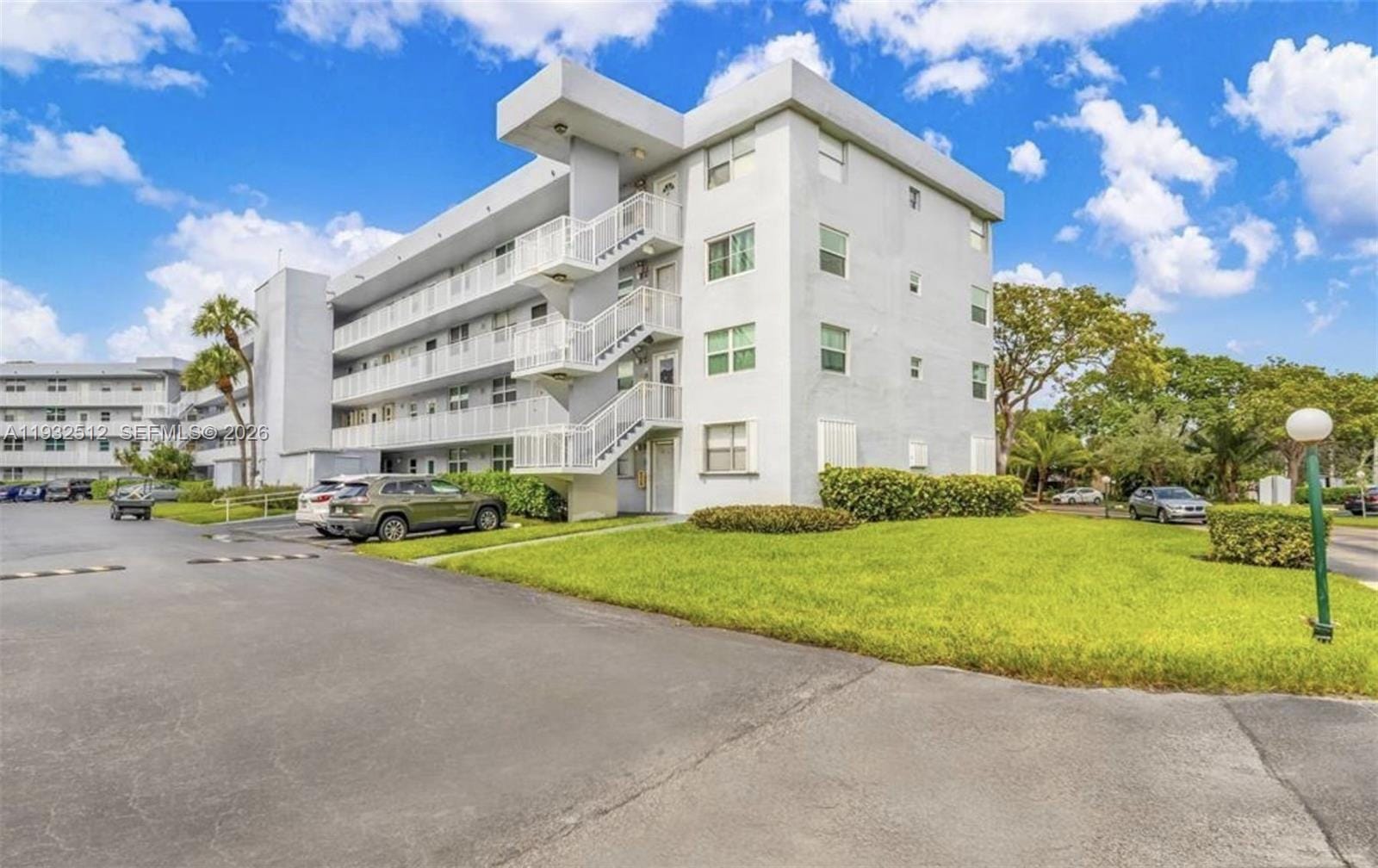 103 Royal Park Drive 1G, Oakland Park, FL 33309 photo 17