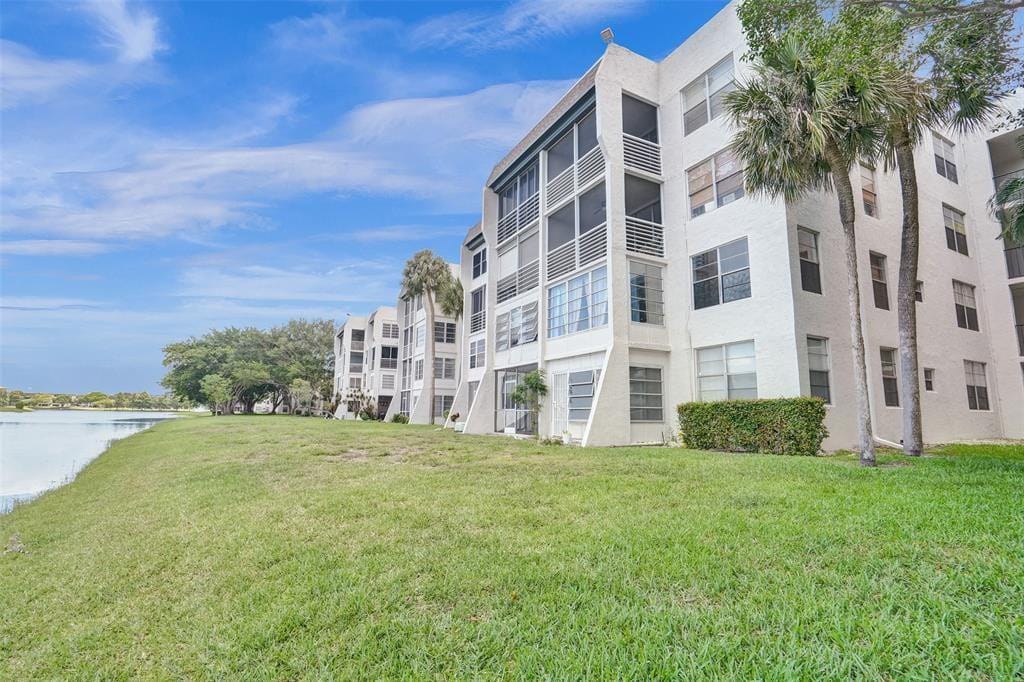 9440 Poinciana Place 101, Davie, FL 33324 photo 23
