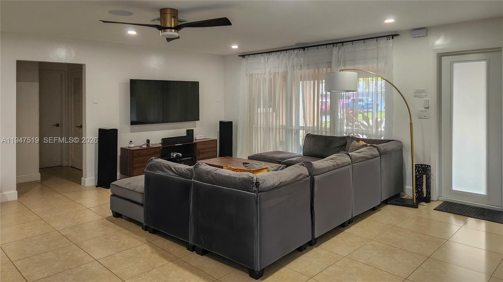 4420 NE 15th Avenue, Oakland Park, FL 33334 photo 14