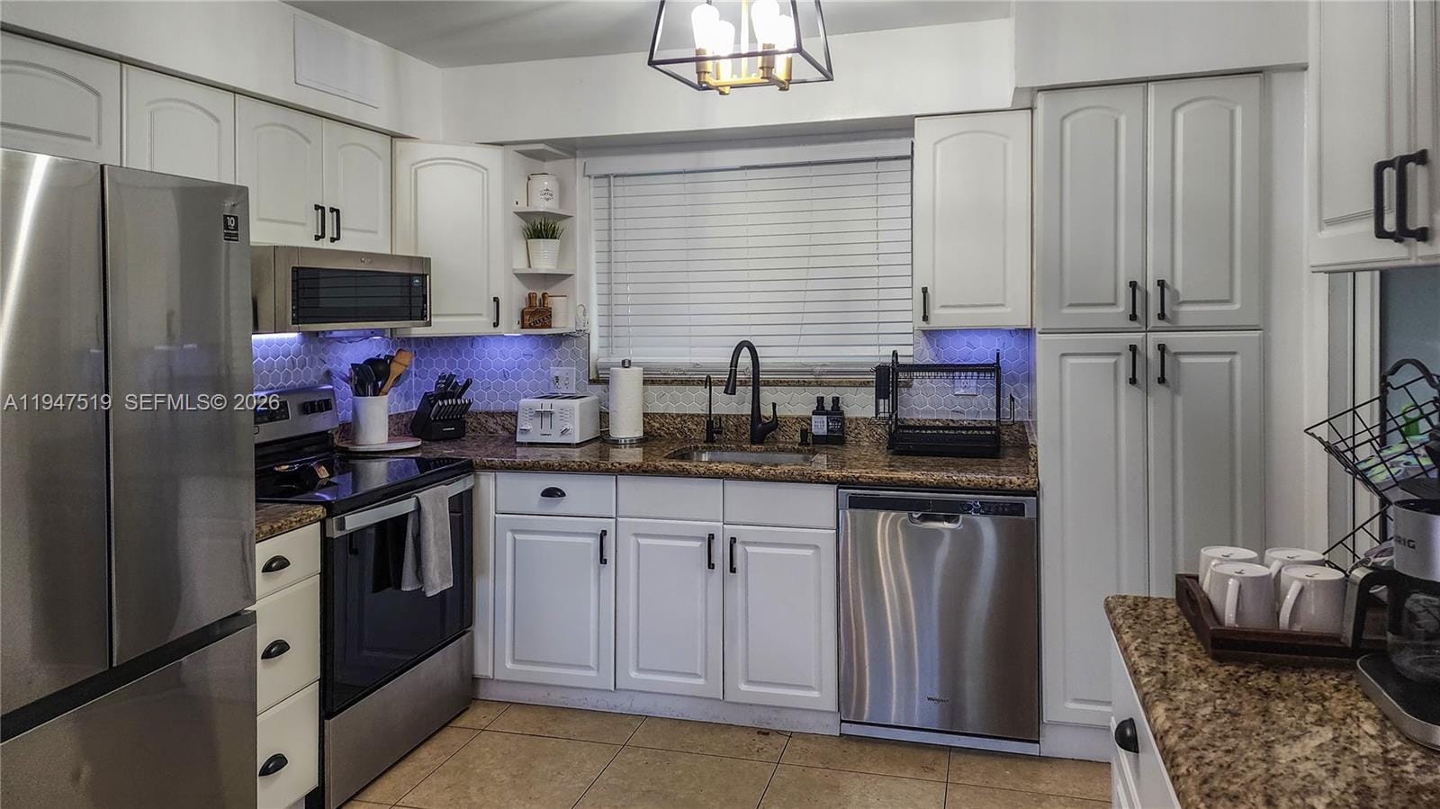 4420 NE 15th Avenue — photo 10