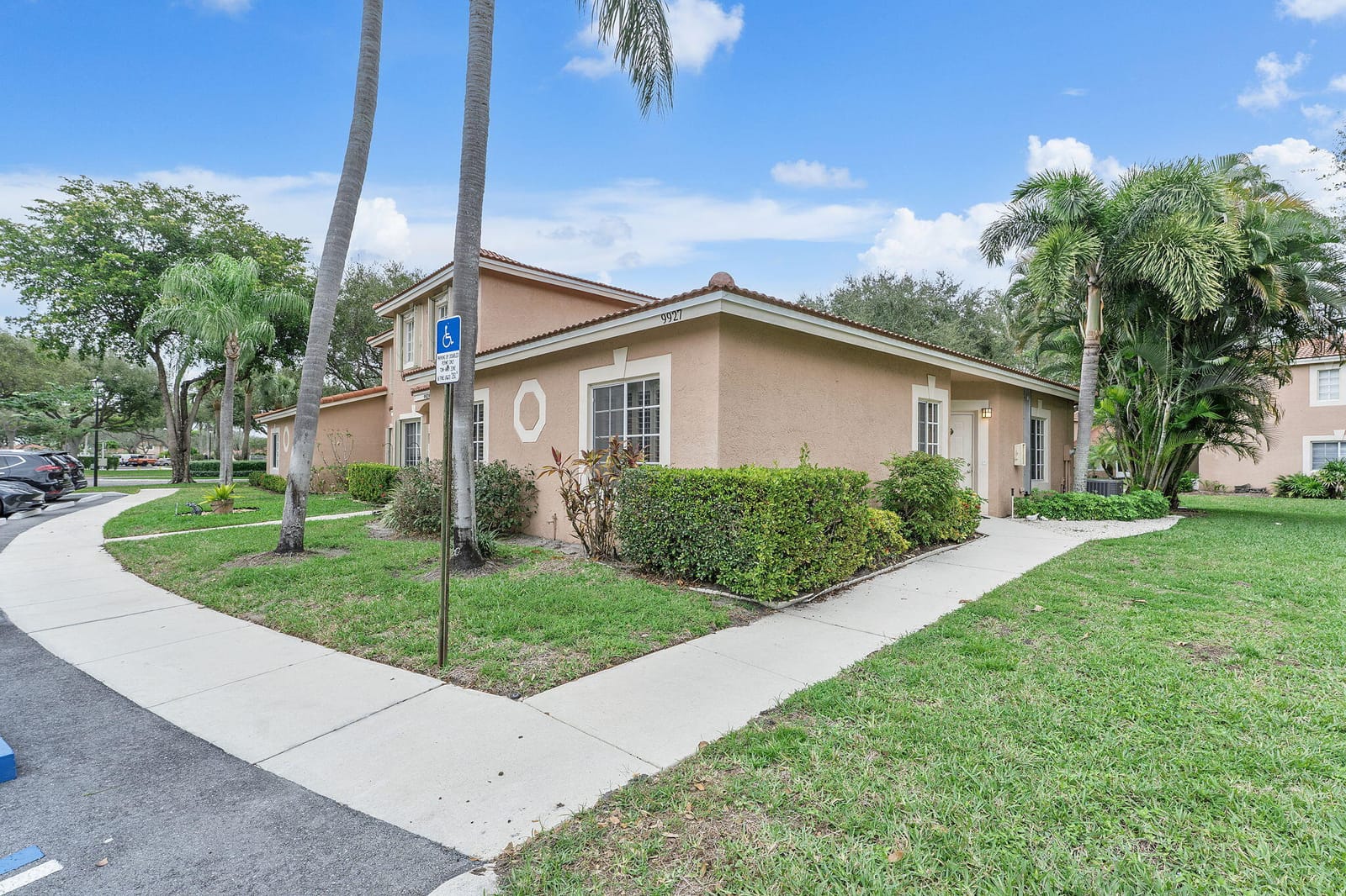 9927 Kamena Circle — photo 3