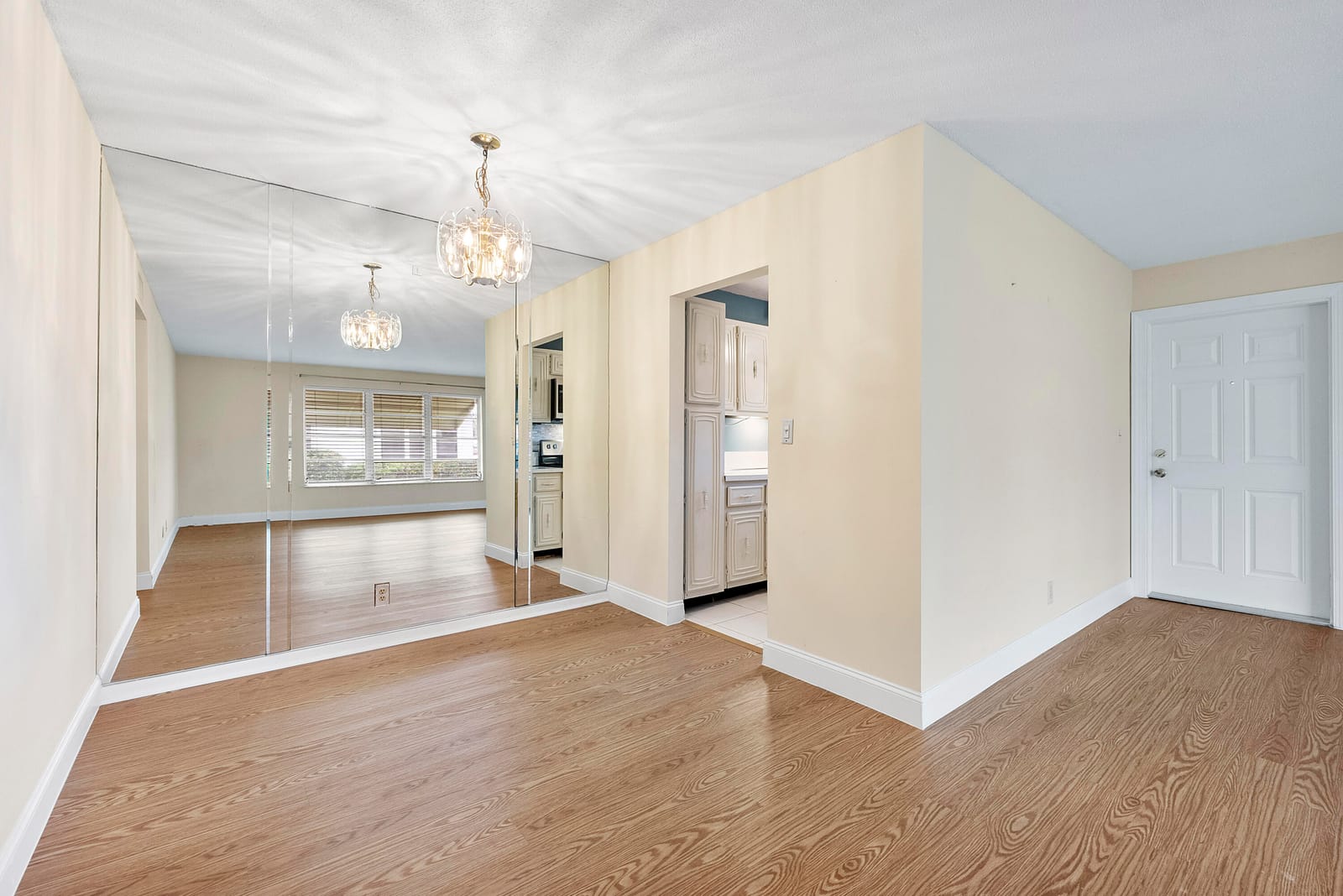 212 High Point Terrace W A — photo 6