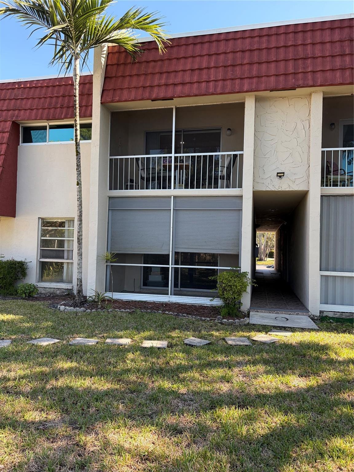 21 Jacaranda Drive 121 — photo 4