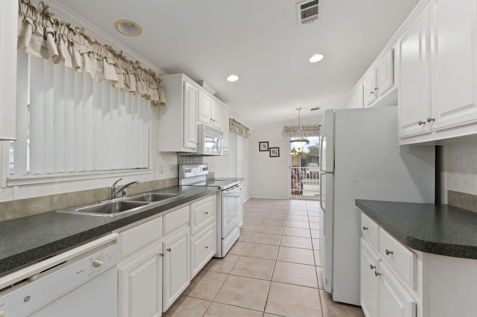 6910 SE Congress Street, Hobe Sound, FL 33455 photo 11
