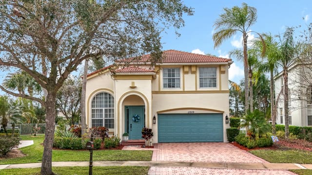 11209 SW Springtree Terrace, sold in Townpark At Tradition, Port St. Lucie, FL