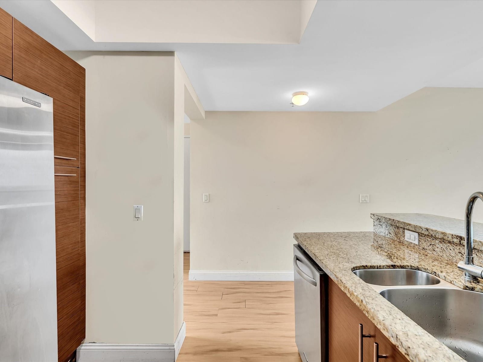 2681 N Flamingo Road 2104S, Fort Lauderdale, FL 33323 photo 13