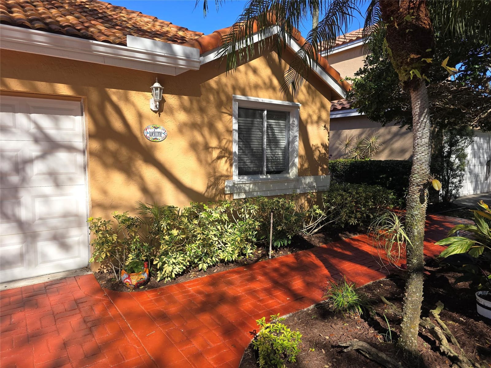 10061 NW 2nd Street — photo 3