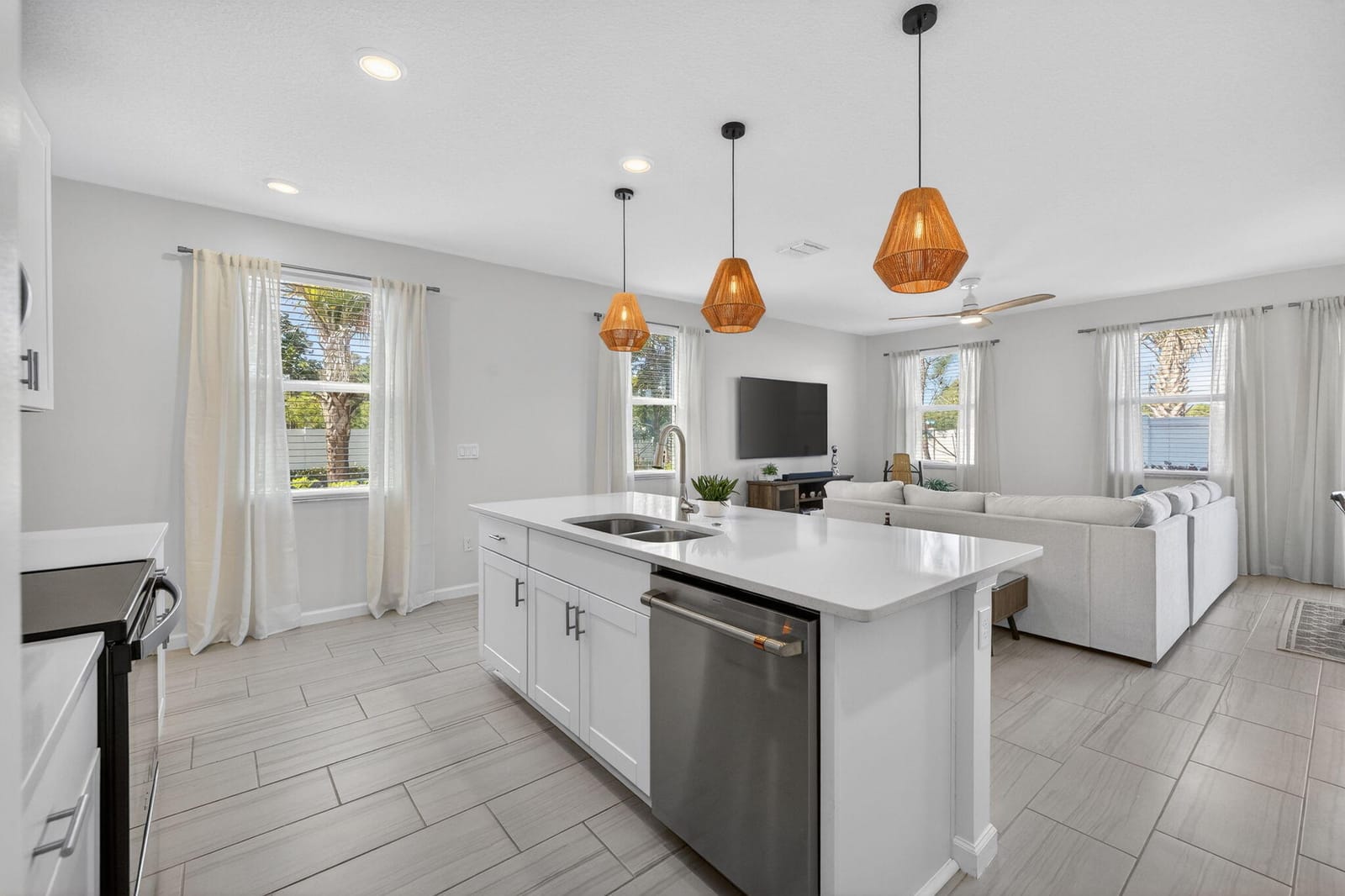 5624 SE Edgewater Circle, Stuart, FL 34997 photo 6