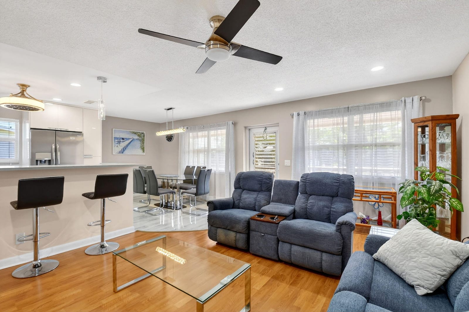 209 Somerset K, West Palm Beach, FL 33417 photo 3