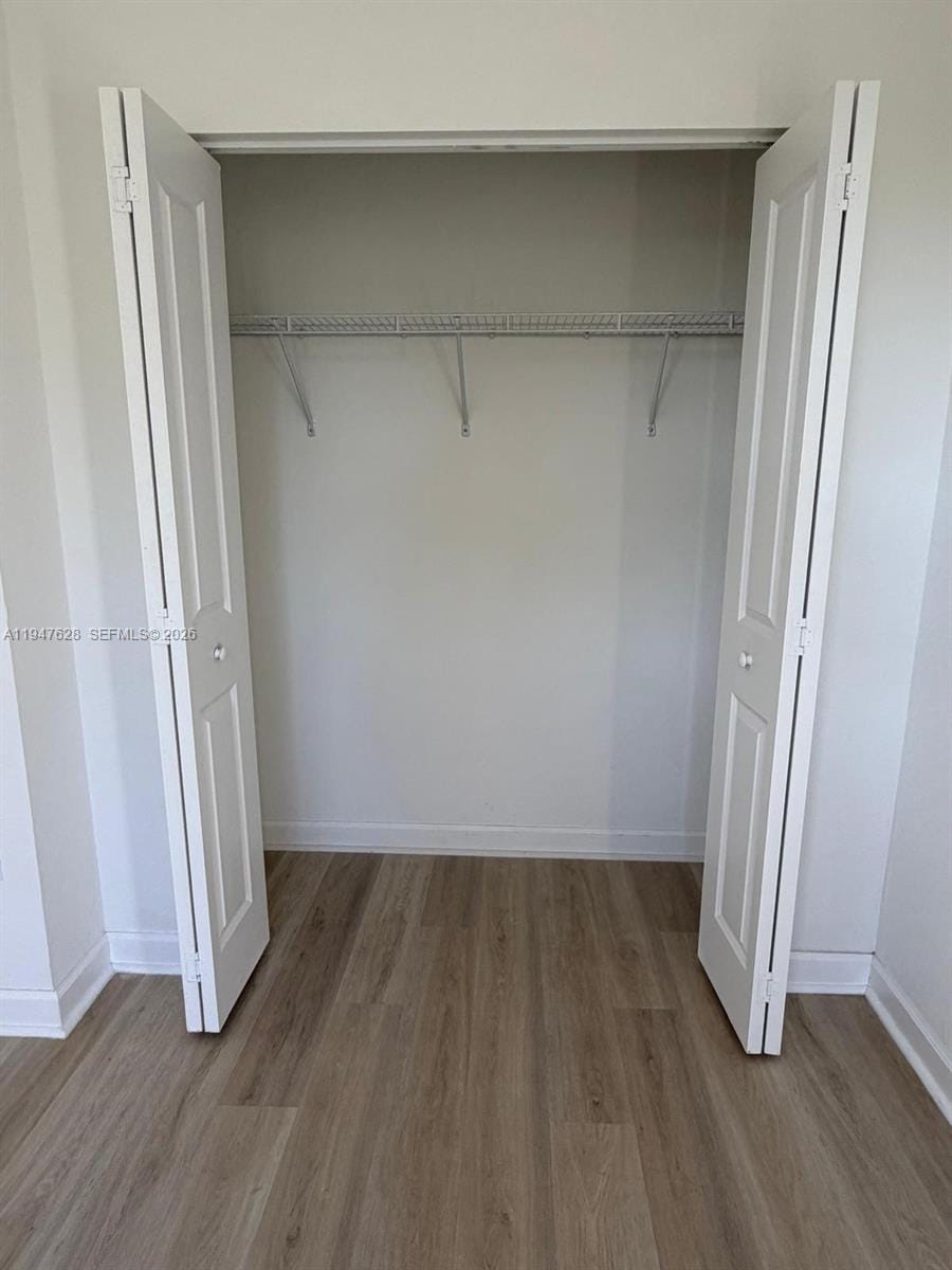 909 NE 211th Street, Miami, FL 33179 photo 30