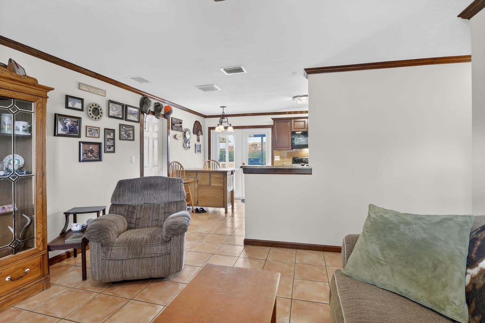 4901 SW 18th Street — photo 7