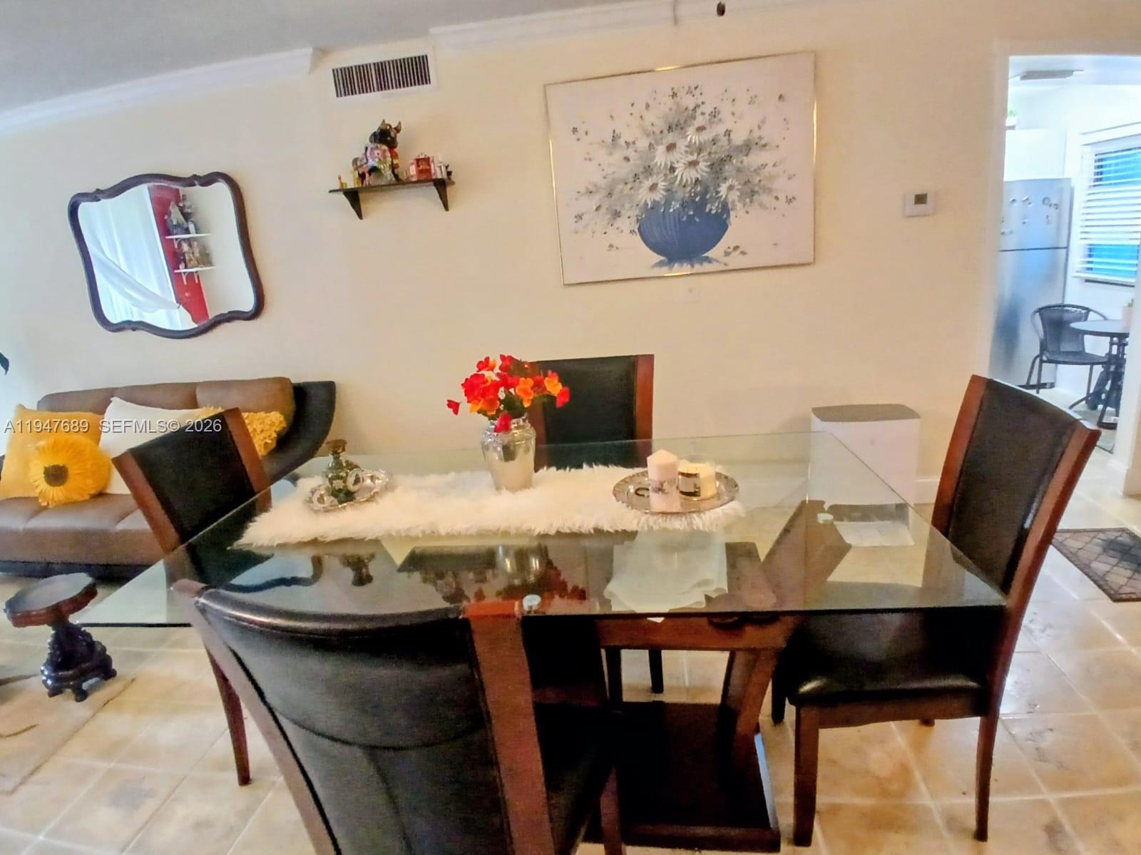 3101 N Country Club Drive 101, Aventura, FL 33180, Aventura