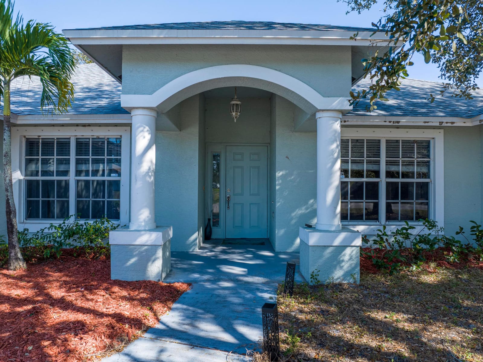 4501 SW Athena Drive — photo 2