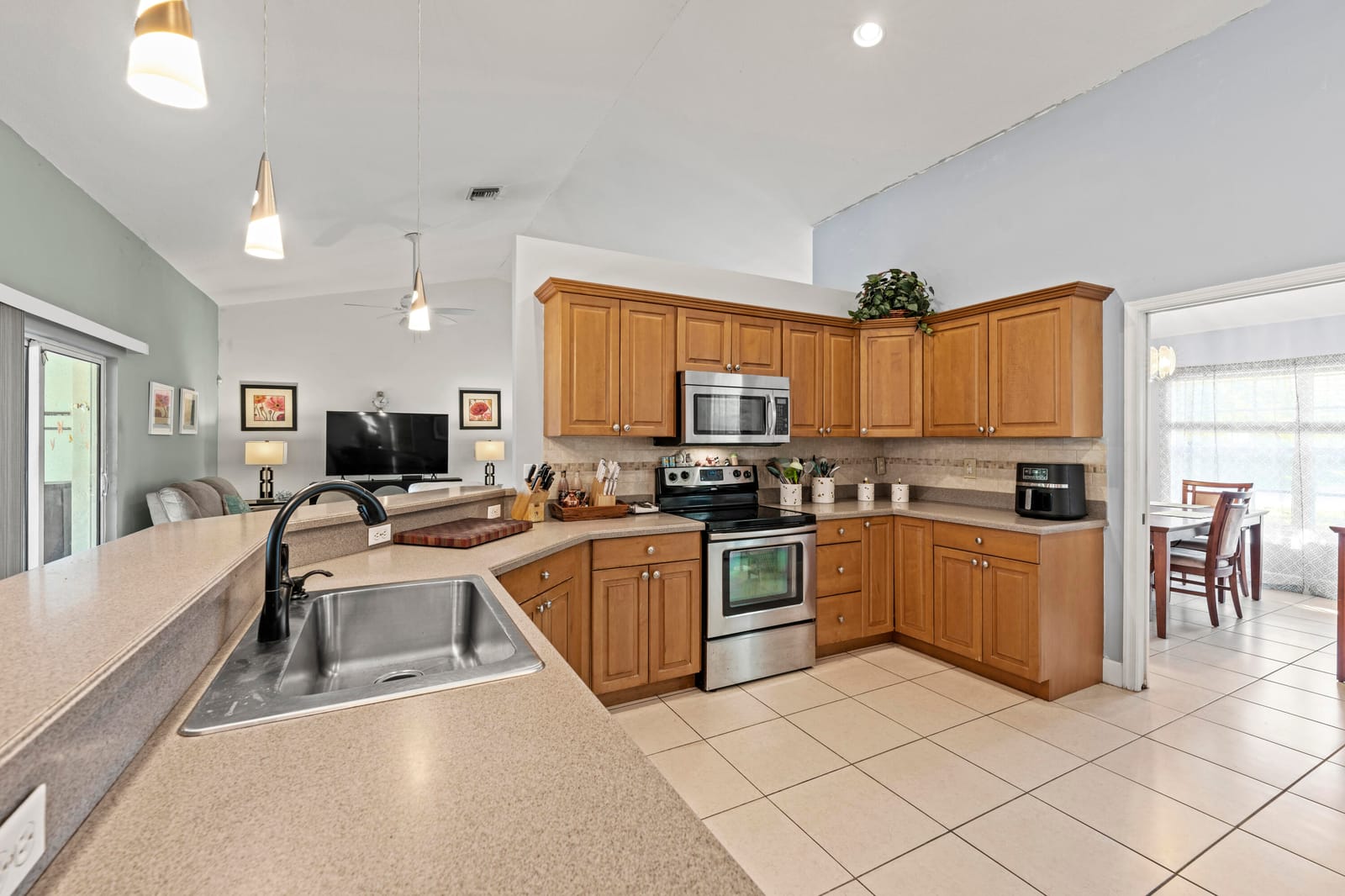 4501 SW Athena Drive, Port St. Lucie, FL 34953 photo 21
