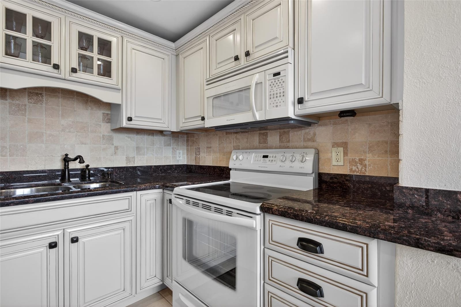 1001 N Riverside Drive 305, Pompano Beach, FL 33062 photo 17