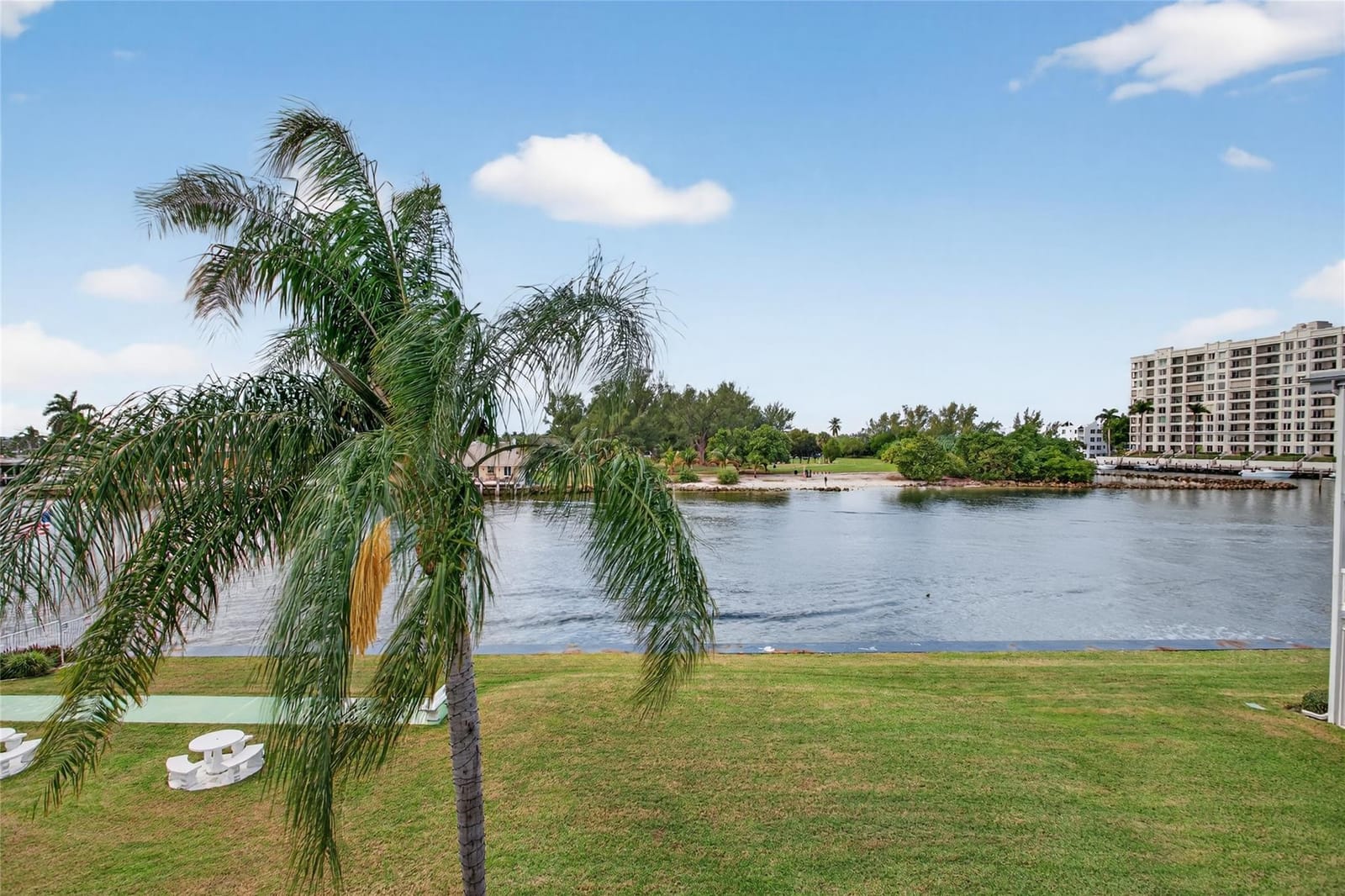 1001 N Riverside Drive 305, Pompano Beach, FL 33062 photo 27