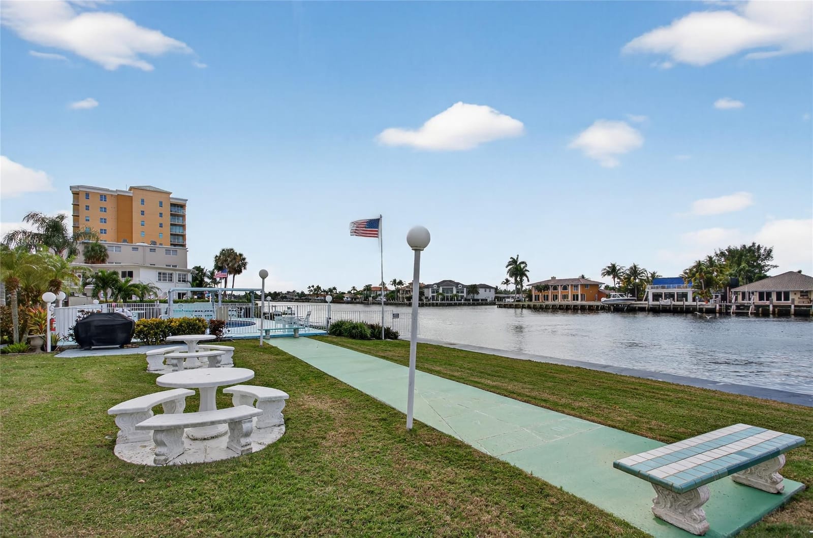 1001 N Riverside Drive 305, Pompano Beach, FL 33062 photo 28