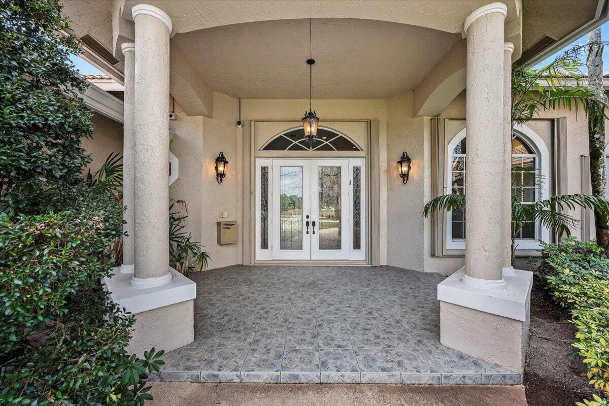 17026 Hamlin Boulevard, The Acreage, FL 33470 photo 13